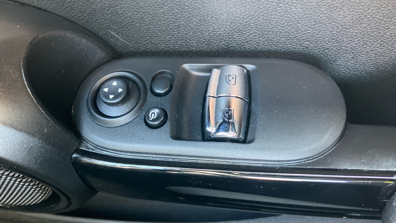 MINI Hatchback 2.0 John Cooper Works Premium 3dr Auto Petrol Hatchback